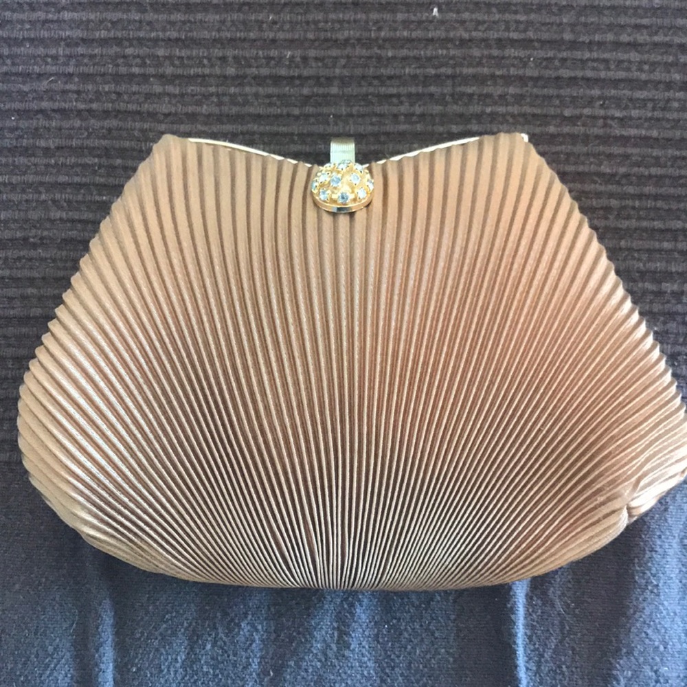 Vintage gold evening silk purse